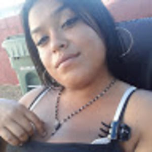 Meet your Posher, Karina